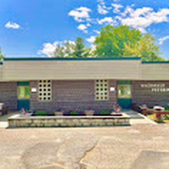 MacDonald Veterinary Clinic - Veterinarians Near Me - Bloomfield, Connecticut MacDonald Veterinary Clinic - Veterinarians Near Me - Bloomfield, Connecticut