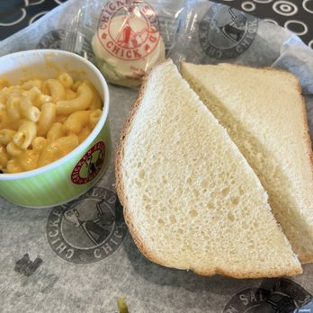 Chicken Salad Chick - Southern Near Me - Pimmit, Virginia