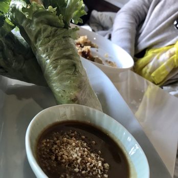 Mo Pho Mi - Veggie Spring Rolls - Vietnamese Near Me - Costa Mesa, California Mo Pho Mi - Veggie Spring Rolls - Vietnamese Near Me - Costa Mesa, California