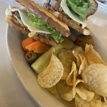 Savannah Cafe & Bakery - The St. Charles (DS) - Bakeries Near Me - Pasadena, Texas