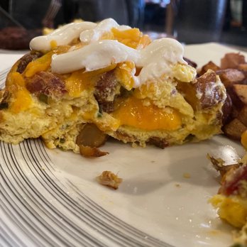 The Leaf Restaurant - Inside of loaded potato omelette - American Near Me - Wooster, Ohio