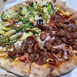 Fatte Albert's Pizza - Large half all meat and half veggie