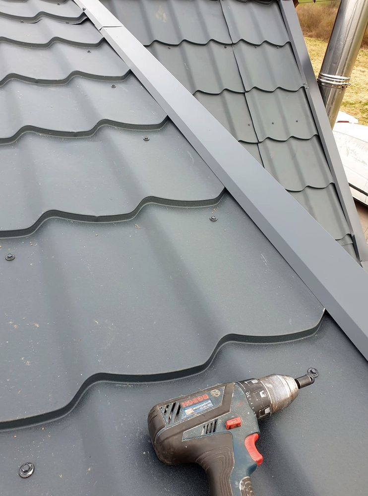 Slide of Alum Rock Roofing