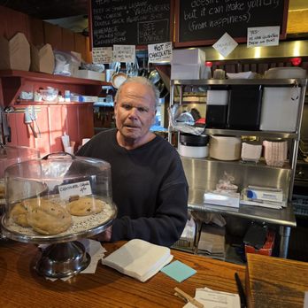 The Matchbox Cafe - Owner is a nice man. - Burgers Near Me - Rhinebeck, New York