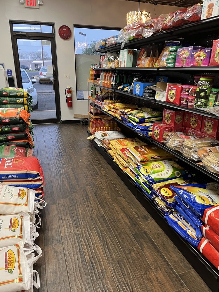 SHALIMAR GROCERY Updated August 2024 11 Photos 332 S Green Bay Rd