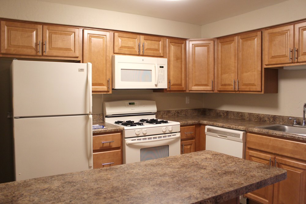 LAVALE APARTMENTS Updated July 2024 140 Lavale Dr, Monroeville