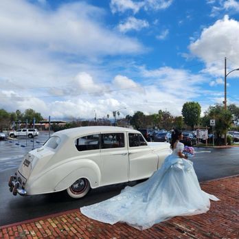 Byrd Limousine - Limos Near Me Byrd Limousine - Limos Near Me