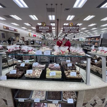 Buc-ee’s - Gas Stations Near Me - Saint Augustine, Florida