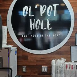 Ol' Pot Hole - Logo