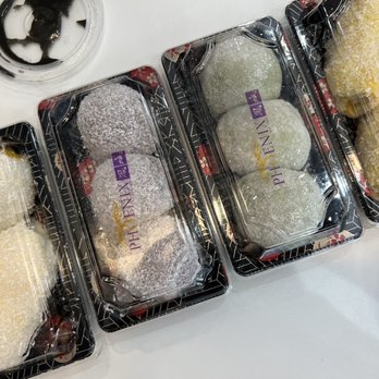 Phoenix Dessert - Mango roll, black rice mochi, matcha black sesame mochi, durian roll - Desserts Near Me - San Diego, California Phoenix Dessert - Mango roll, black rice mochi, matcha black sesame mochi, durian roll - Desserts Near Me - San Diego, California