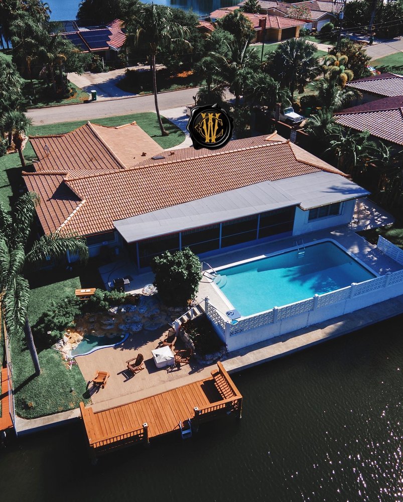 Slide of Johnny T. Wiedmann Roofing