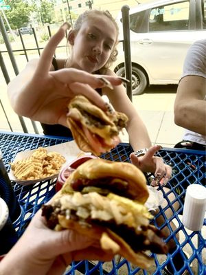 Smash'd Burger Bar by null