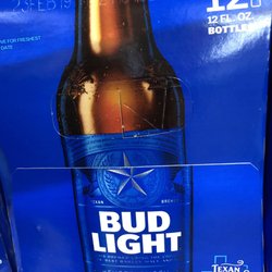 Dollar General - 12/16/18. Sunday morning. They sell beer and wine here!! Including Texan Brewed Bud Light!! Yaaaasss!!