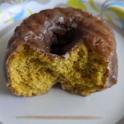 Brothers Donuts - Glazed pumpkin