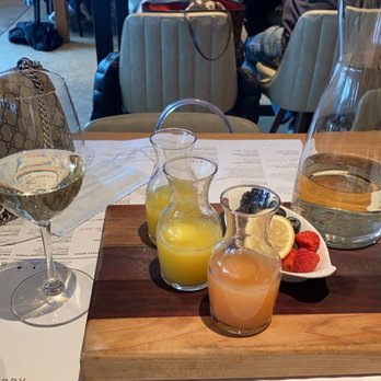 Sixty Vines - Mimosa - Wine Bars Near Me - Winter Park, Florida Sixty Vines - Mimosa - Wine Bars Near Me - Winter Park, Florida