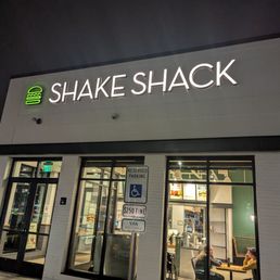 Exterior photo of Shake Shack Bloomingdale - Bloomingdale, Illinois Exterior photo of Shake Shack Bloomingdale - Bloomingdale, Illinois