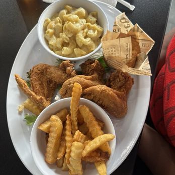 Grits & Eggs Breakfast Kitchen - Chicken Wings and Two Sides - Breakfast & Brunch Near Me - Atlanta, Georgia