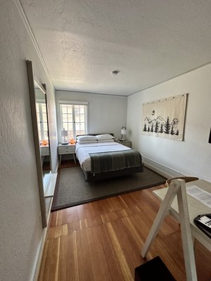 SCP Redmond Hotel by null