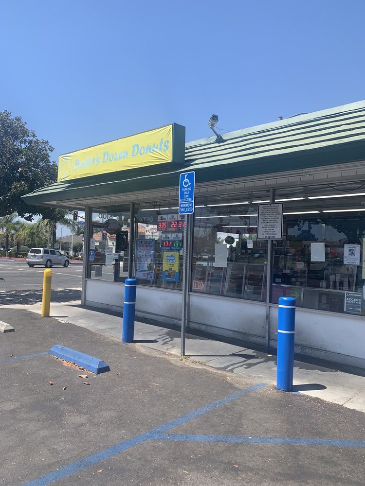 BAKER’S DOZEN DONUTS RIVERSIDE with 54 real customer photos Updated