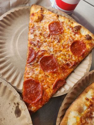 Ruffrano's Hell's Kitchen Pizza Manitou Springs by null