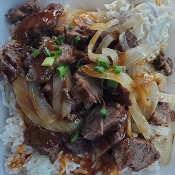 Da Bald Guy - Chop steak & grilled onions w/rice & mac salad - Food Trucks Near Me - Kahuku, Hawaii Da Bald Guy - Chop steak & grilled onions w/rice & mac salad - Food Trucks Near Me - Kahuku, Hawaii