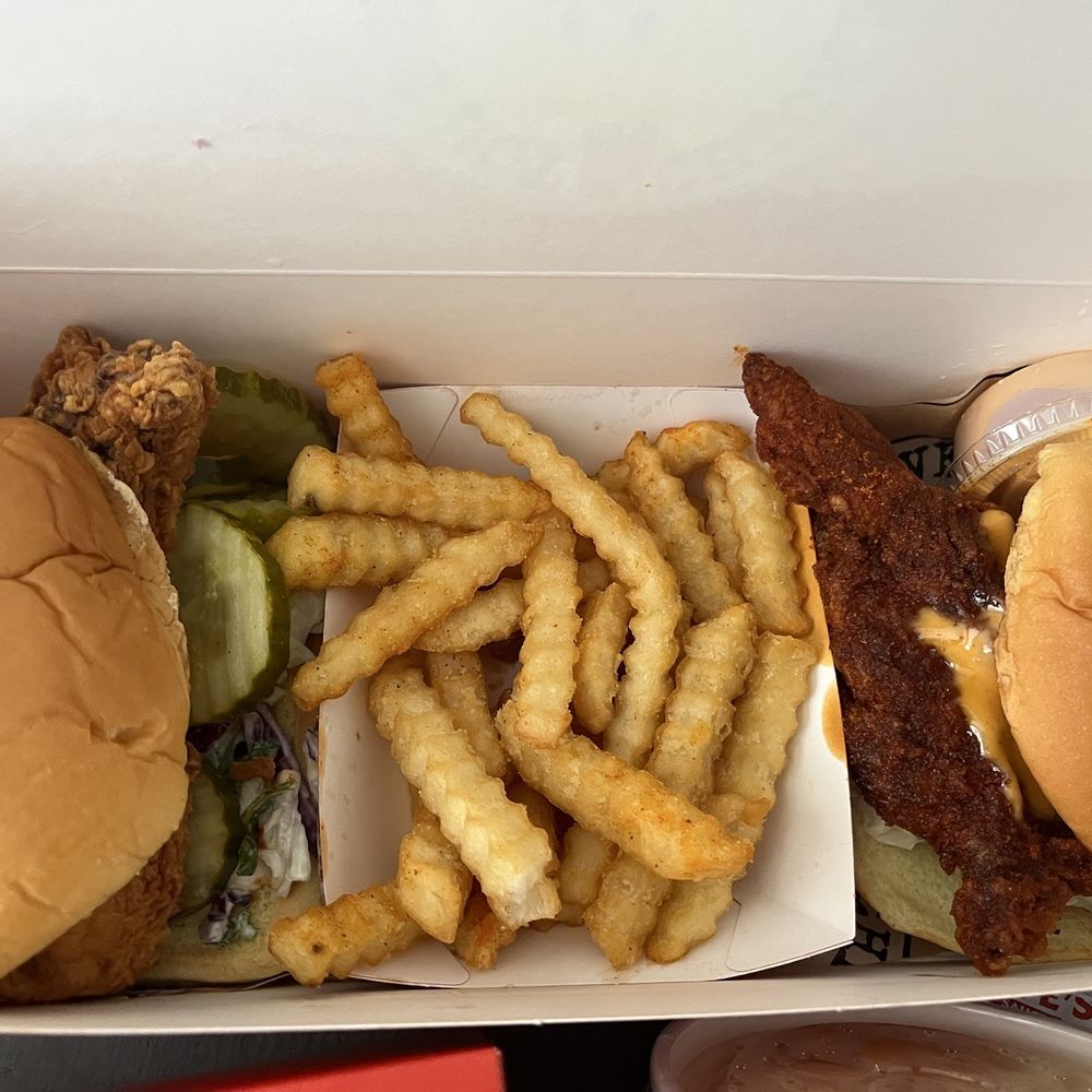 Dave's Hot Chicken - Dave's #2: 2 Sliders w/ Fries - Chicken Shop Near Me - San Jose, California Dave's Hot Chicken - Dave's #2: 2 Sliders w/ Fries - Chicken Shop Near Me - San Jose, California