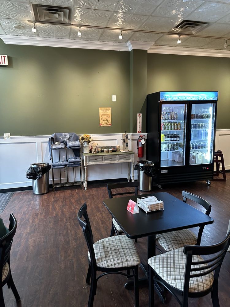 Homestead Baking Logo