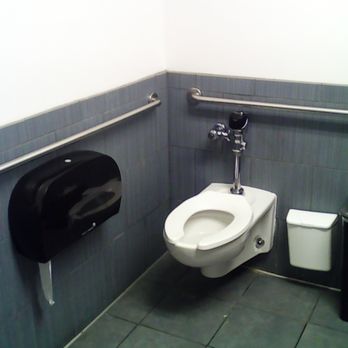 Marshalls - Clean and fresh restrooms - Department Stores Near Me - Burbank, California