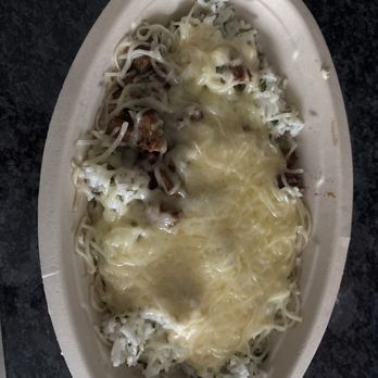 Chipotle Mexican Grill - Mexican Near Me - Chicopee, Massachusetts