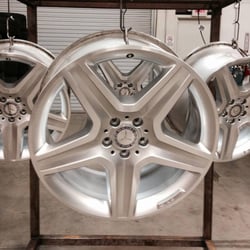Signature Wheel Repair and Powder Coating
