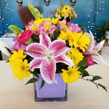 Motley Florist - For me ordering over the phone. They did good. Happy Birthday Mommy. - Florists Near Me - Danville, Virginia Motley Florist - For me ordering over the phone. They did good. Happy Birthday Mommy. - Florists Near Me - Danville, Virginia