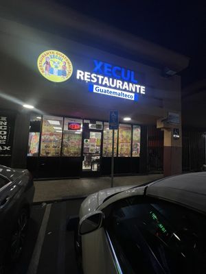 Xecul Restaurante Guatemalteco by null