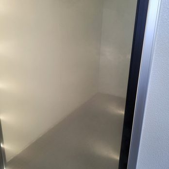 US Cryotherapy - Chamber door. - Cryotherapy Near Me - Pleasanton, California US Cryotherapy - Chamber door. - Cryotherapy Near Me - Pleasanton, California