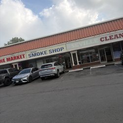 Crescent Smoke Shop