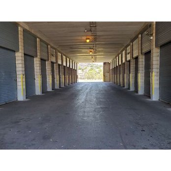 Extra Space Storage - Alternate Beauty Image - Self Storage Near Me - Honolulu, Hawaii Extra Space Storage - Alternate Beauty Image - Self Storage Near Me - Honolulu, Hawaii