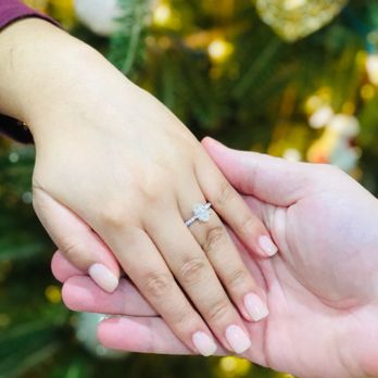 Jangmi - Oval engagement ring - Jewelry Near Me - New York, New York Jangmi - Oval engagement ring - Jewelry Near Me - New York, New York