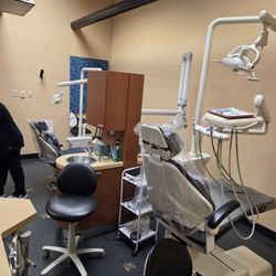 Thomas L Anderson, DDS - Treatment Chairs