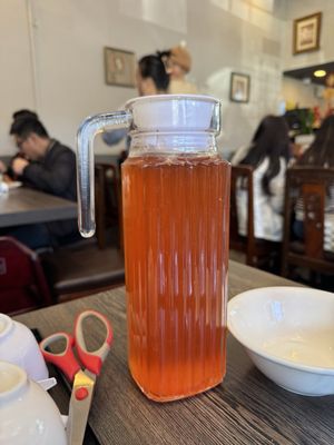 Banh Cuon Tay Ho by null