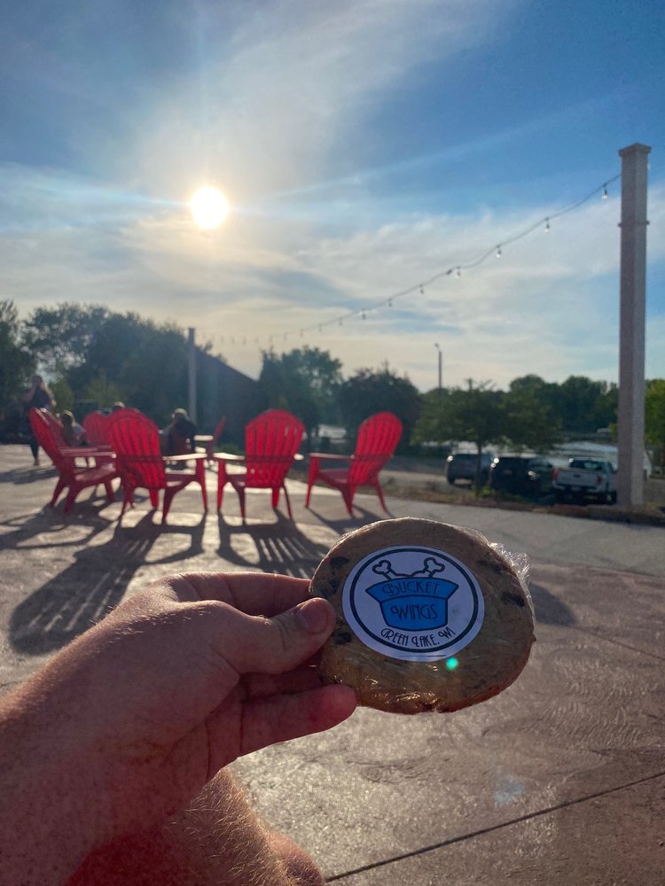 BUCKET WINGS GL Updated August 2024 492 Hill St, Green Lake