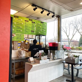 Que taco - Counter and menu - Mexican Near Me - New Hope, Minnesota Que taco - Counter and menu - Mexican Near Me - New Hope, Minnesota