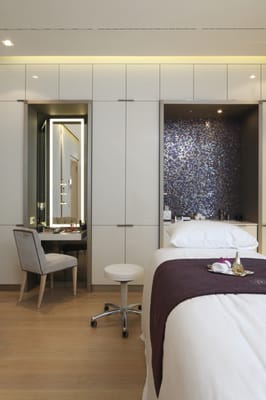 Waldorf Astoria Spa by null