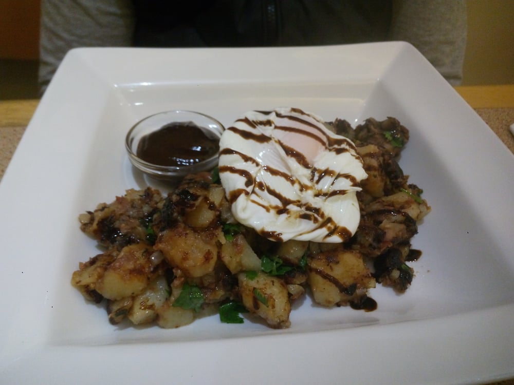 NUMBER 4 Updated September 2024 16 Lake Road, BownessonWindermere