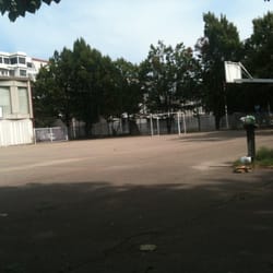 Terrain de sport Clémenceau