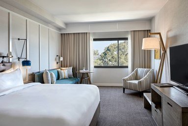 westdrift Manhattan Beach, Autograph Collection by null