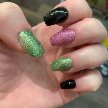 Solvang Nail & Spa Salon - Nails - Nail Salons Near Me - Solvang, California