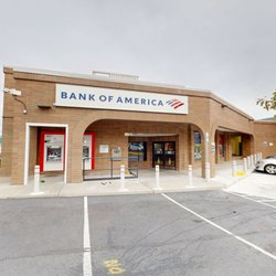 Bank of America Financial Center - Storefront