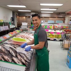 Greenhills Market & Fast Food - Service with a smile.