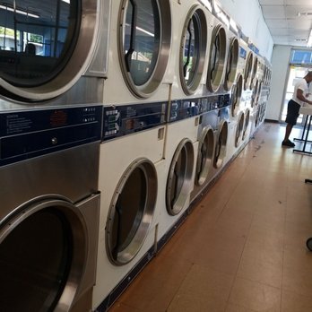 Quick Kleen Laundromat - Lots of washers and dryers. - Laundromat Near Me - Oklahoma City, Oklahoma Quick Kleen Laundromat - Lots of washers and dryers. - Laundromat Near Me - Oklahoma City, Oklahoma