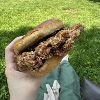 3 Little Pigs Chi - Salt and pepper fried chicken sandwich - Chinese Near Me - Chicago, Illinois 3 Little Pigs Chi - Salt and pepper fried chicken sandwich - Chinese Near Me - Chicago, Illinois