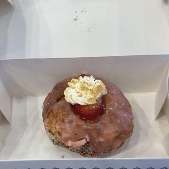 Parlor Doughnuts Dallas - Strawberry shortcake - Donuts Near Me - Dallas, Texas